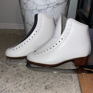 Riedell Ice Skates Wm’s 8